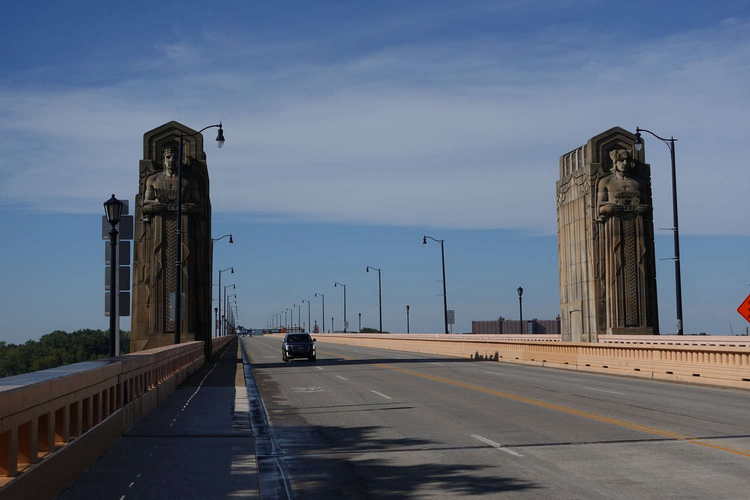 USA_2022-09-21 10-32-15_RX_03287